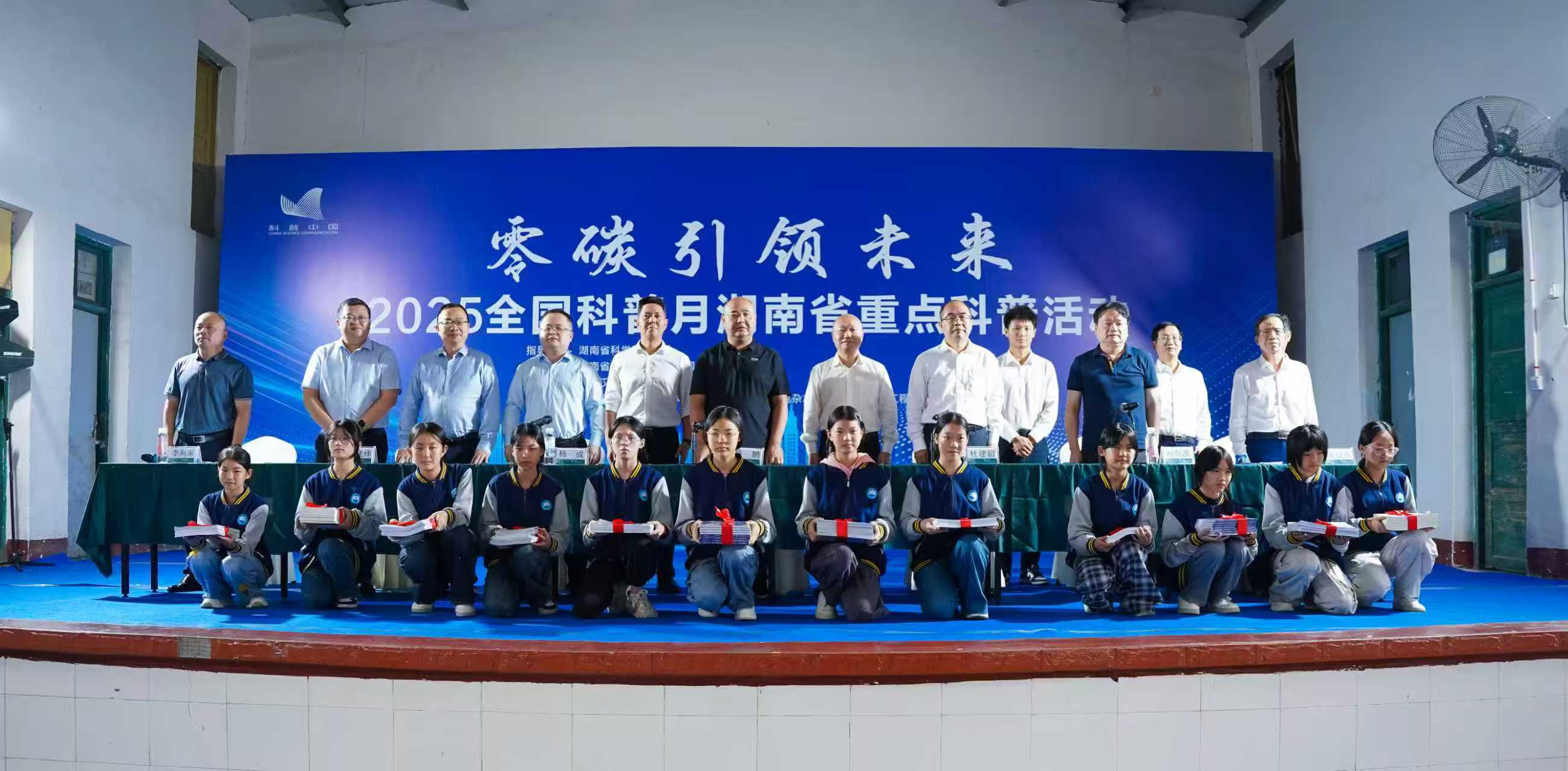 1758613766799094030.jpg f6ca835f453da336eec403c406c60ebd.jpg